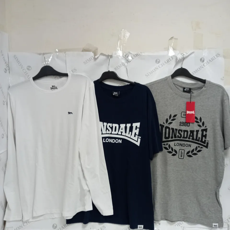 ASSORTED LONGSDALE LONDON PIECES OF CLOTHING OF VARIOUS SIZES, STYLES, AND COLOURS 