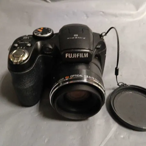 UNBOXED FUJIFILM FINEPIX S1600 DIGITAL CAMERA