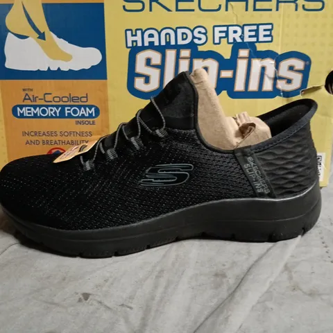 SKECHERS SLIP-INS HANDS FREE SLIP-ONS – BLACK, MEMORY FOAM INSOLE - UK 4