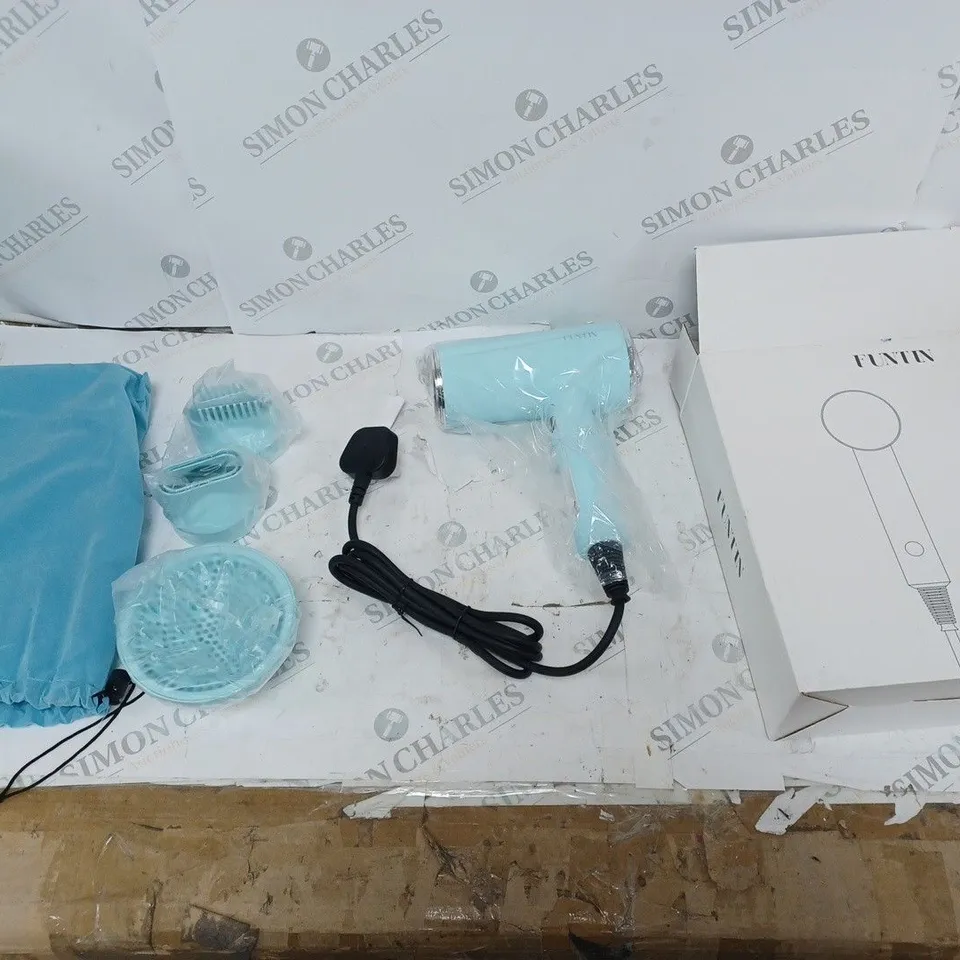 FUNTIN HAIR DRYER BLUE WITH ACCESORIES AND BAG BOXED