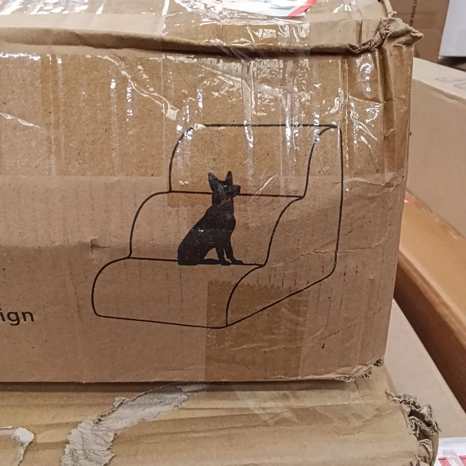 BOXED TRHILLSBRAD SOFT FOAM PET STAIRS (1 BOX)