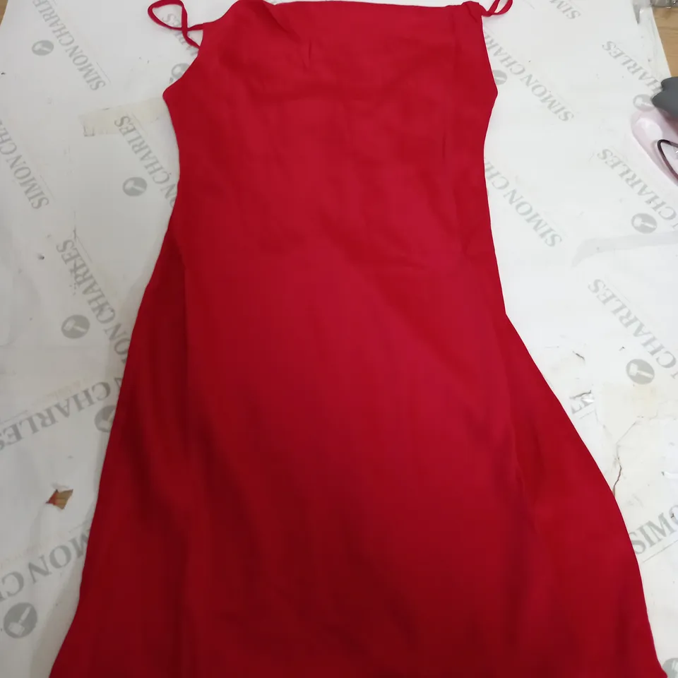 URBAN OUTFITTERS RED MIDI DRESS IN RED - XS