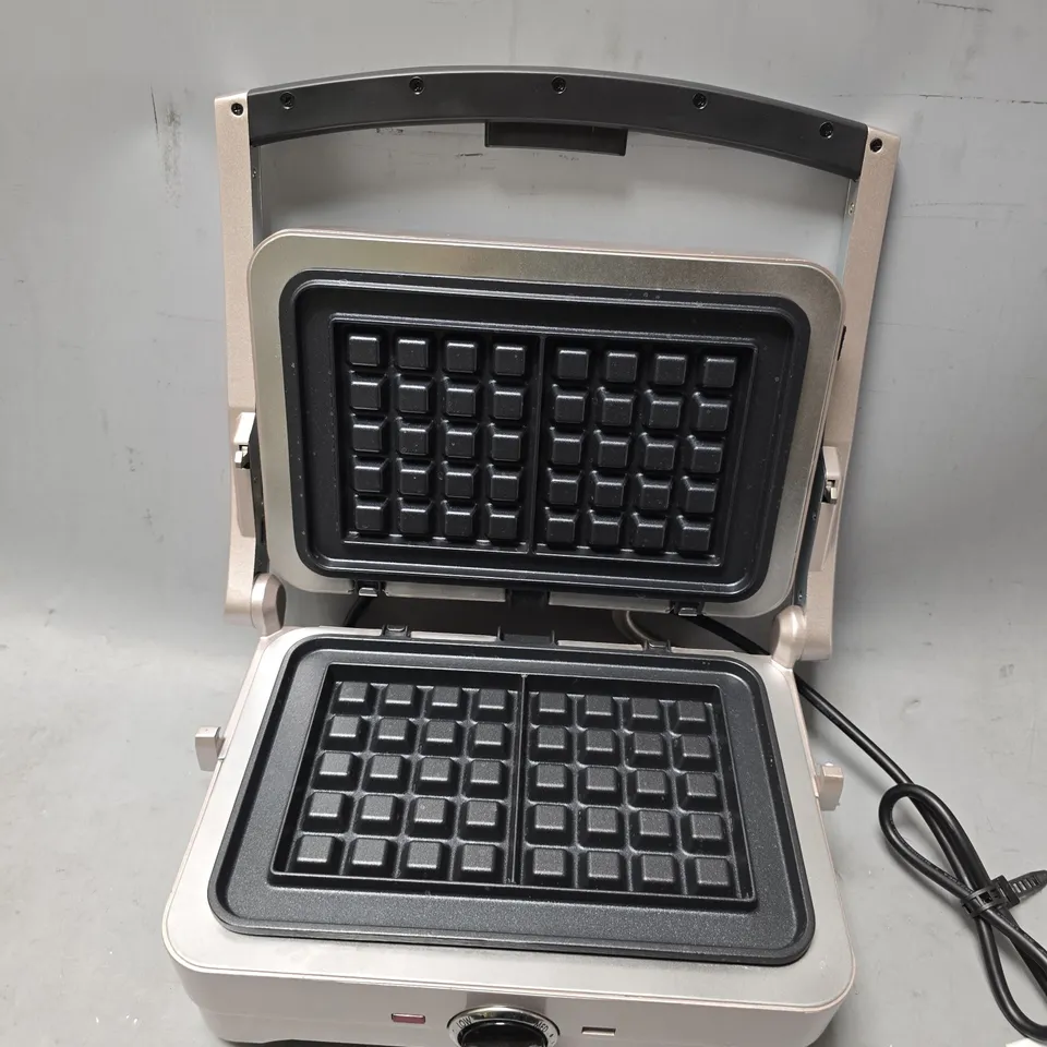CUISINART WAFFLE PRESS MAKER