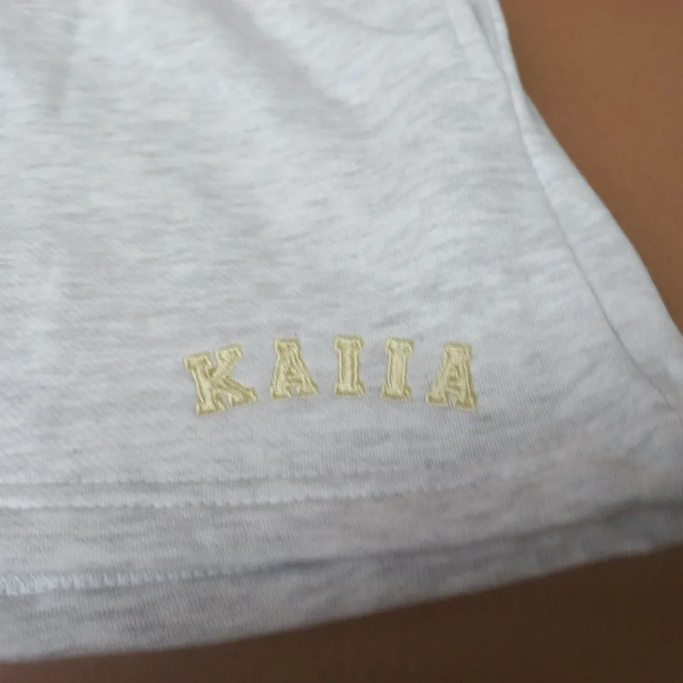 KAIIA DOUBLE WAISTBAND MINI SHORTS – LIGHT GREY MARL WITH VANILLA LEMON, UK 16