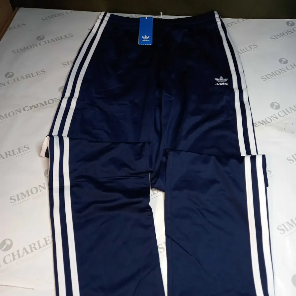 MEDIUM NAVY BLUE ADIDAS JOGGERS 