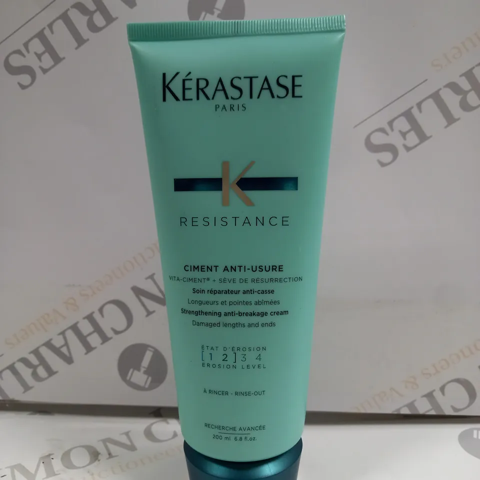 KÉRASTASE RESISTANCE CIMENT ANTI-USURE 200ML