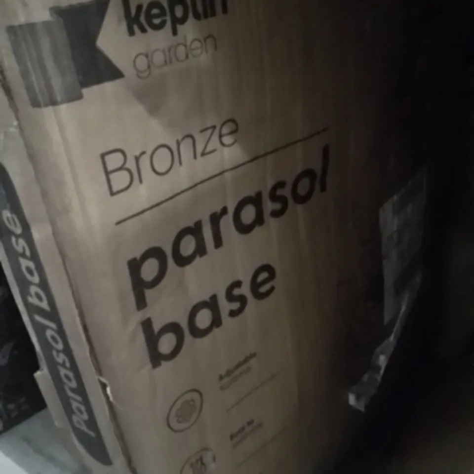 BOXED KEPLIN PARASOL BASE BRONZE