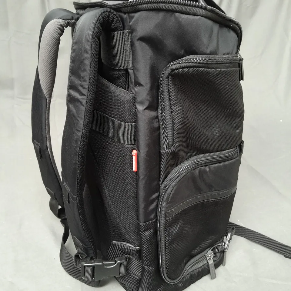 BLACK MANFROTTO RUCKSACK 