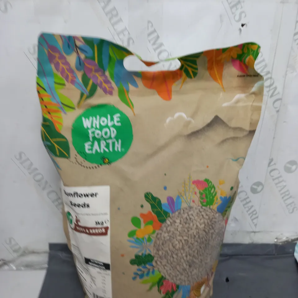 WHOLE FOOD EARTH SUNFLOWER SEEDS 3KG 