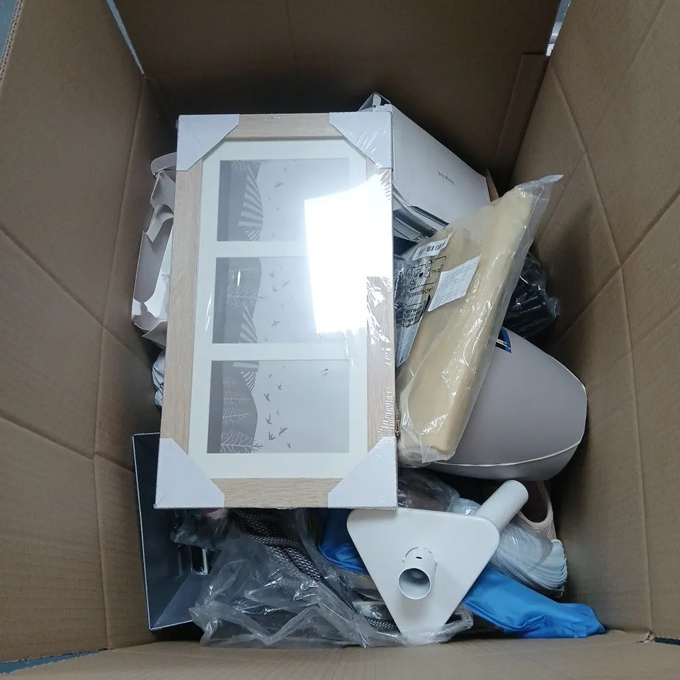 BOX OF APPROXIMATELY 20 ASSORTED HOUSEHOLD PRODUCTS INCLUDING CHARLIES STORES PHOTO FRAME AND YOGOODY DRINK BOTTLE