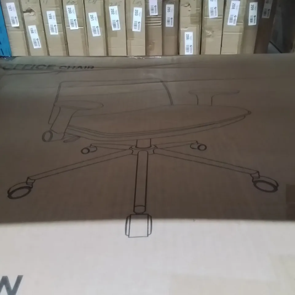 BOXED OFFICE CHAIR