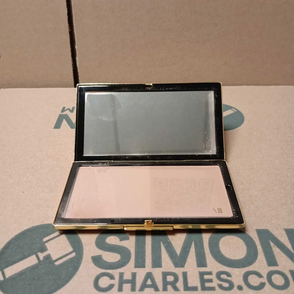 VICTORIA BECKHAM MATTE BRONZING BRICK 9.6G BOXED