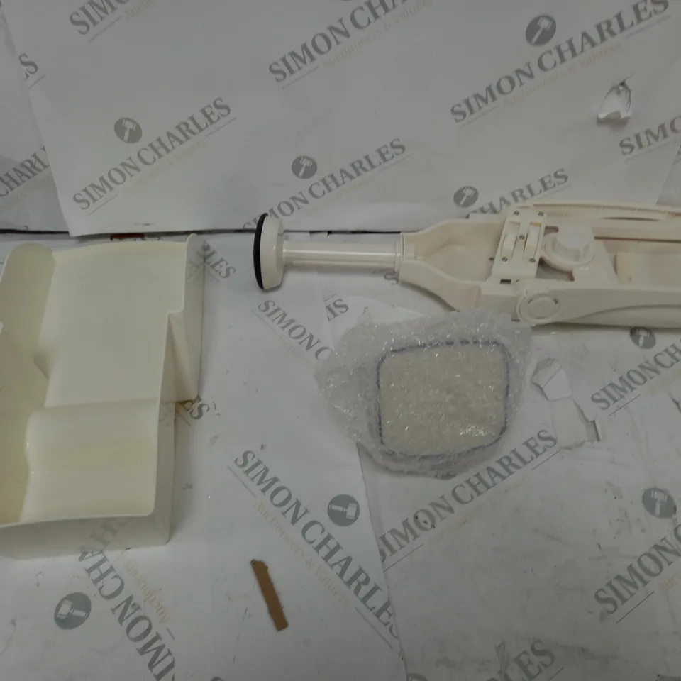 OUTLET COOK'S ESSENTIALS VERTICAL MANDOLINE