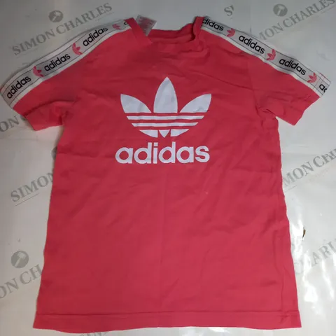 ADIDAS ORIGINAL GRAPHIC T-SHIRT SIZE 7-8 YEARS