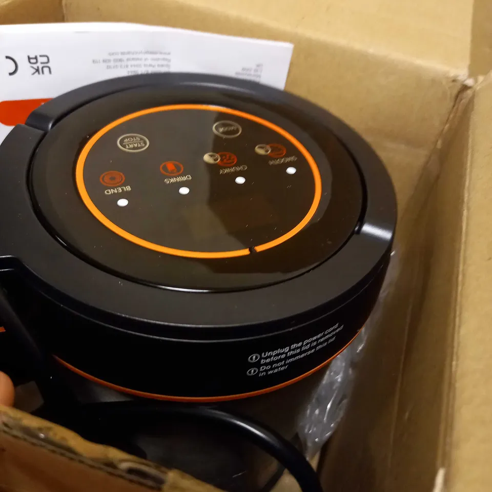 MORPHY RICHARDS COMPACT SOUP MAKER 