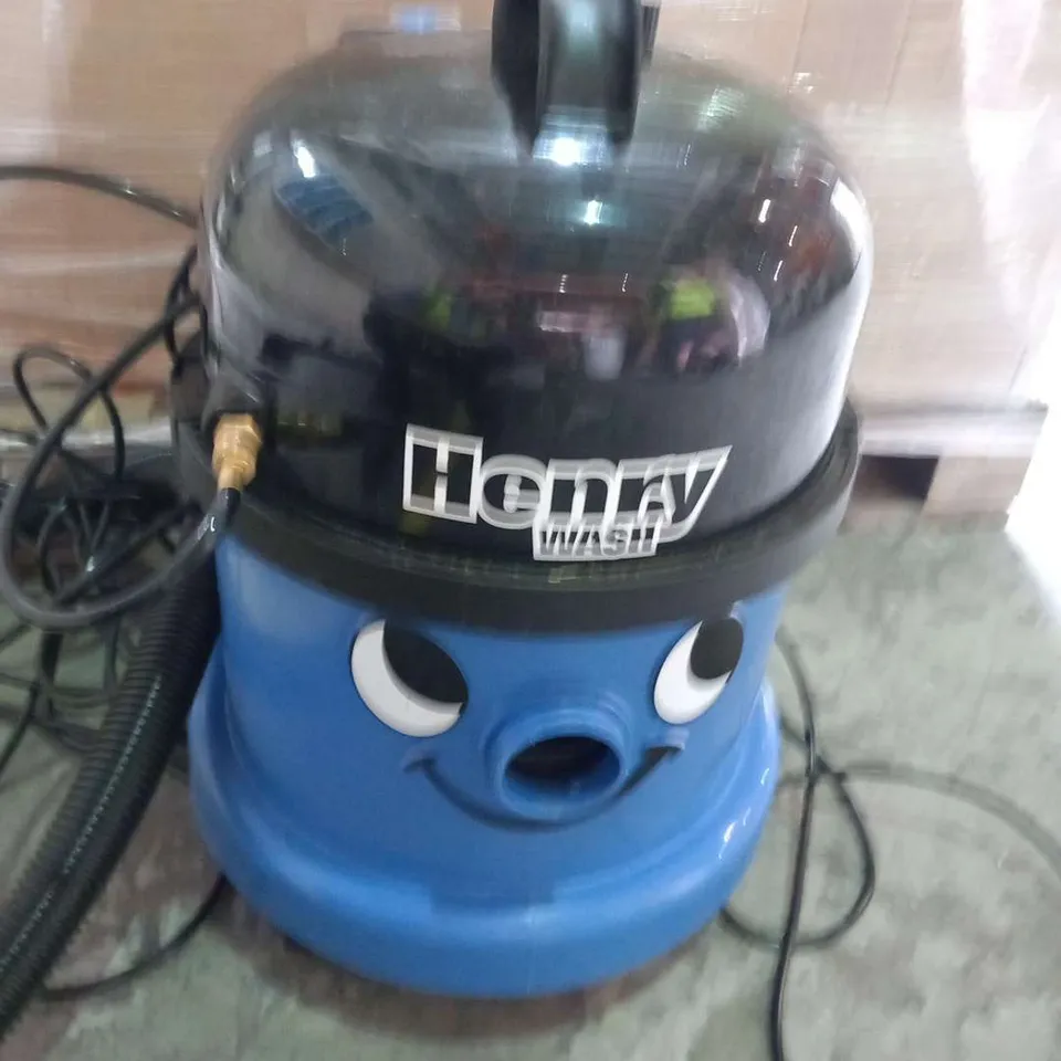 NUMATIC HENRY WASH