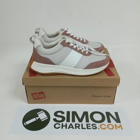 BOXED PAIR OF FITFLOP F-MODE FLOW FABRIC FLATFORM SNEAKERS IN DUSTY PINK MIX - UK 7