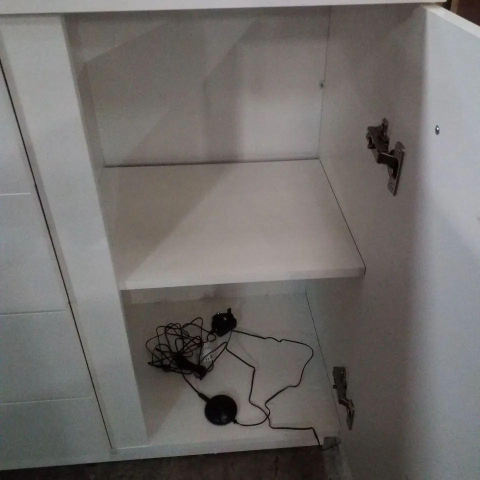 VARONIQUE COMBO CHEST OF DRAWERS