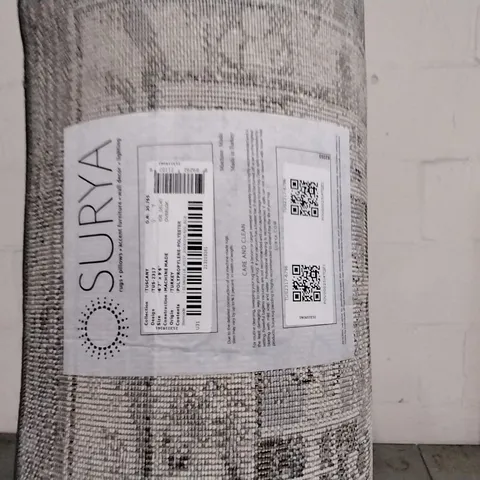 BRAND NEW SURYA TUSCANY AREA RUG // SIZE: 6'7" X 9'7"