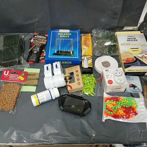 APPROXIMATELY 12 ASSORTED ITEMS TO INCLUDE - BALANCE BALLS, CRIMPIT WRAP SEALER, AND BENCH BELTS ETC. 