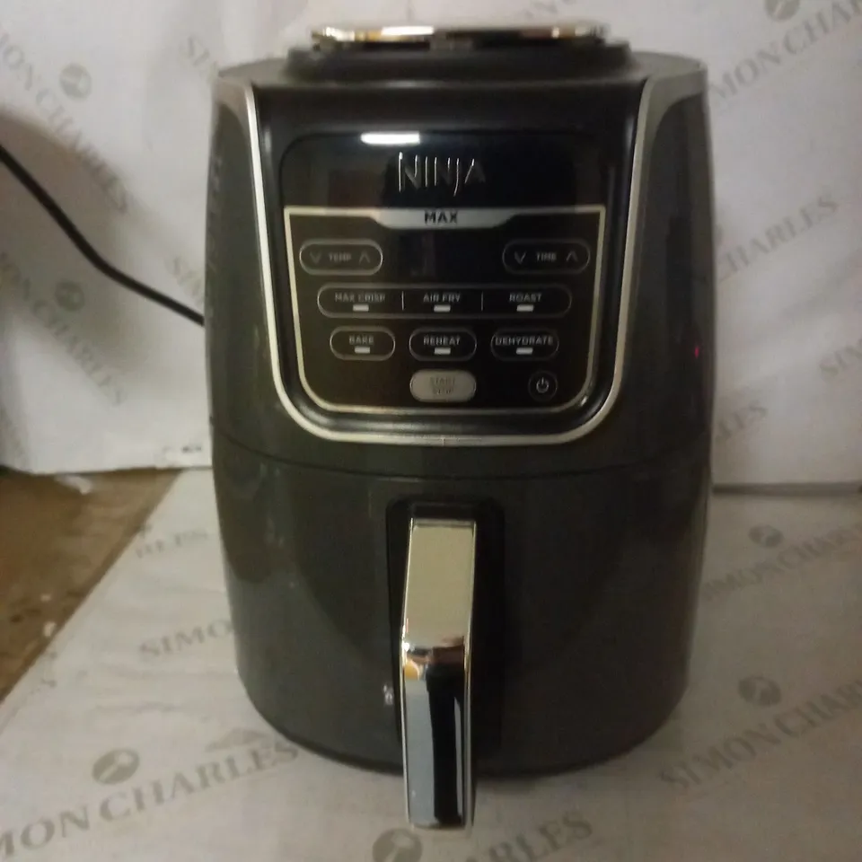 NINJA AIR FRYER MAX 
