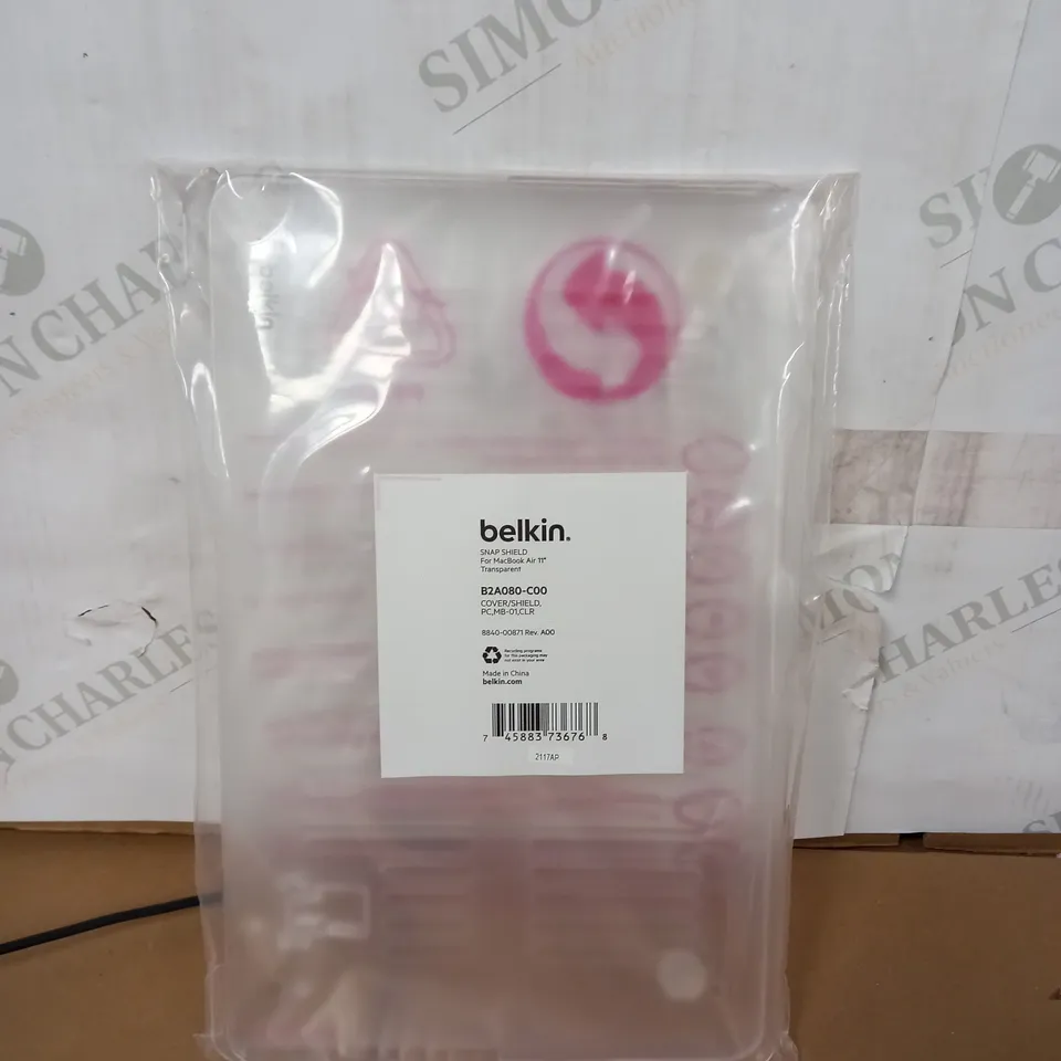 LOT OF 10 BELKIN SNAP SHIELDS FOR MACBOOK AIR 11 - TRANSPARENT