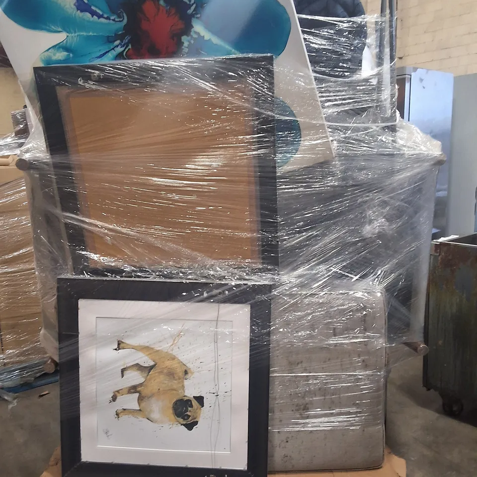PALLET OF ASSORTED HOUSEHOLD PRODUCTS TO INCLUDE;CANVAS,BAR STOOLS,FABRIC SINGLE CHAIR,CHAIRS,TV UNIT