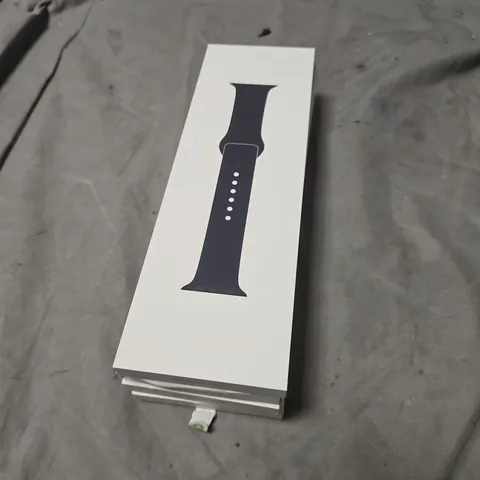 APPLE WATCH MIDNIGHT SPORT BAND – SET OF 4 (46MM M/L X2, 45MM S/M)