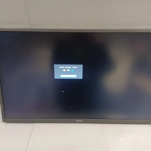 BOXED SAMSUNG UJ59 32" UHD MONITOR