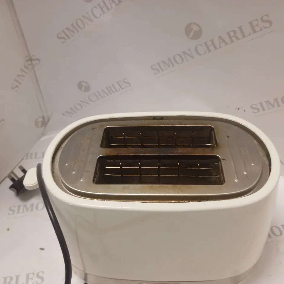 BOXED DELONGHI TOASTER