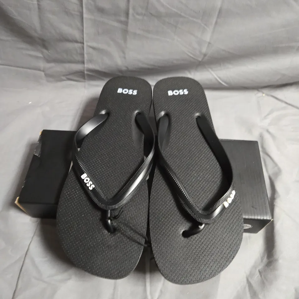 BOXED HUGO BOSS FLIP FLOPS - UK SIZE 11/12