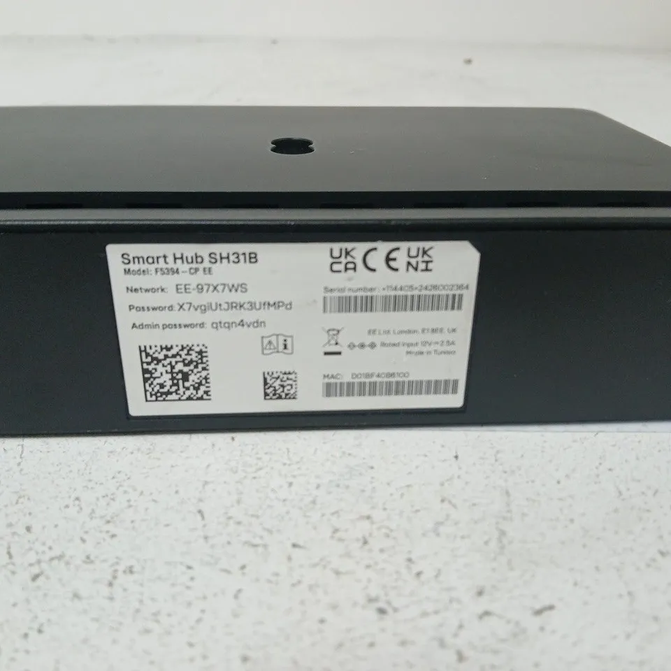 EE SMART HUB SH31B – MODEL FS39A-CP EE
