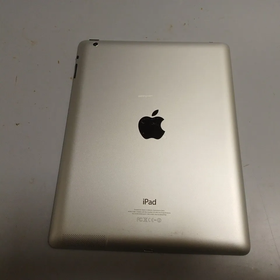 APPLE IPAD A1458 (4TH GEN) TABLET 