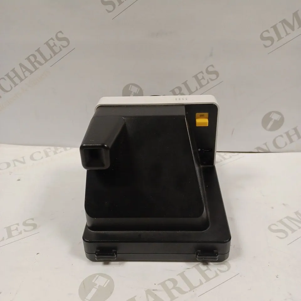 POLAROID ORIGINALS ONE-STEP-2 VIEW FINDER INSTANT I-TYPE CAMERA WHITE 