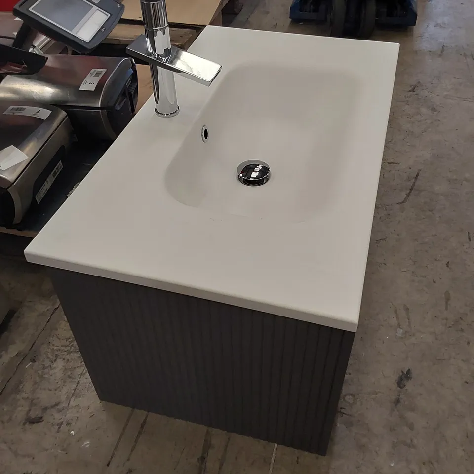 DESIGNER BATHROOM UNIT WITH BASIN, MIXER AND CLICK WASTE