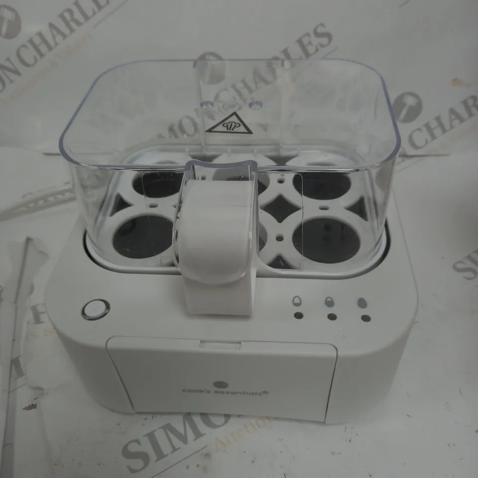 COOK'S ESSENTIALS THE SMART TALKING EGG COOKER