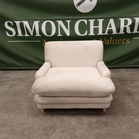 LPD HOME PLUMPTON CHAIR, BEIGE VELVET