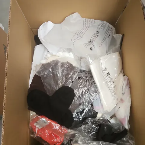 BOX OF APPROXIMATELY 20 ASSORTED CLOTHING TO INCLUDE: THE 90 LIFESTYLE HAT 