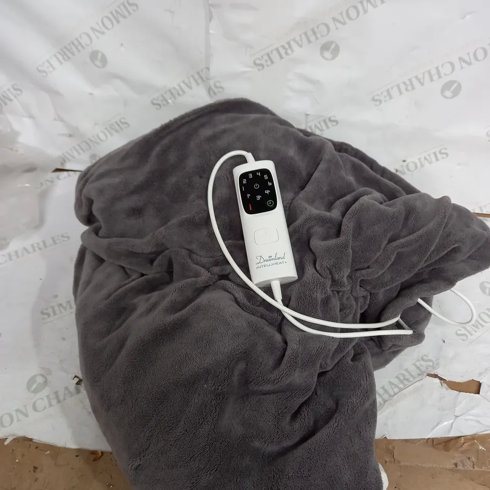 DREAMLAND HEATED BLANKET IN FLUFFY GREY WITH REMOTE