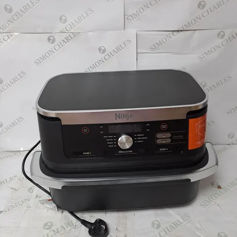 BOXED NINJA 10.4L FOODI FLEXDRAWER DUAL AIR FRYER AF500UK