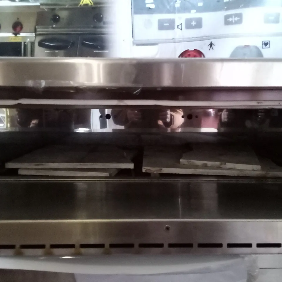 LINCAT PIZZA OVEN PO69X