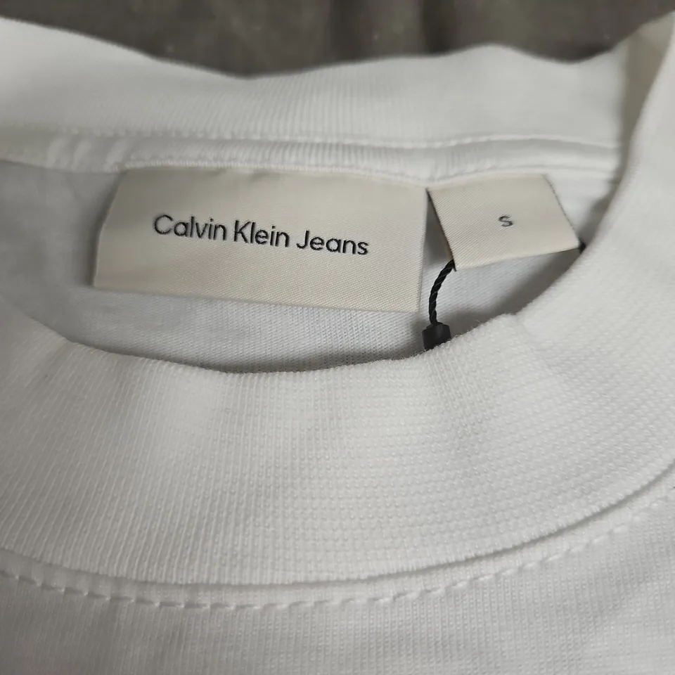 CALVIN KLEIN JEANS WHITE T-SHIRT, SIZE S