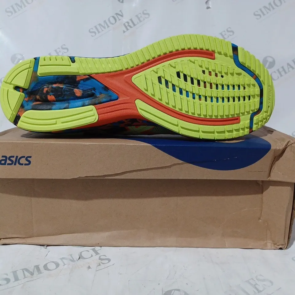 BOXED PAIR OF ASICS GEL-NOOSA TRI 12 SHOES IN MULTICOLOUR UK SIZE 12