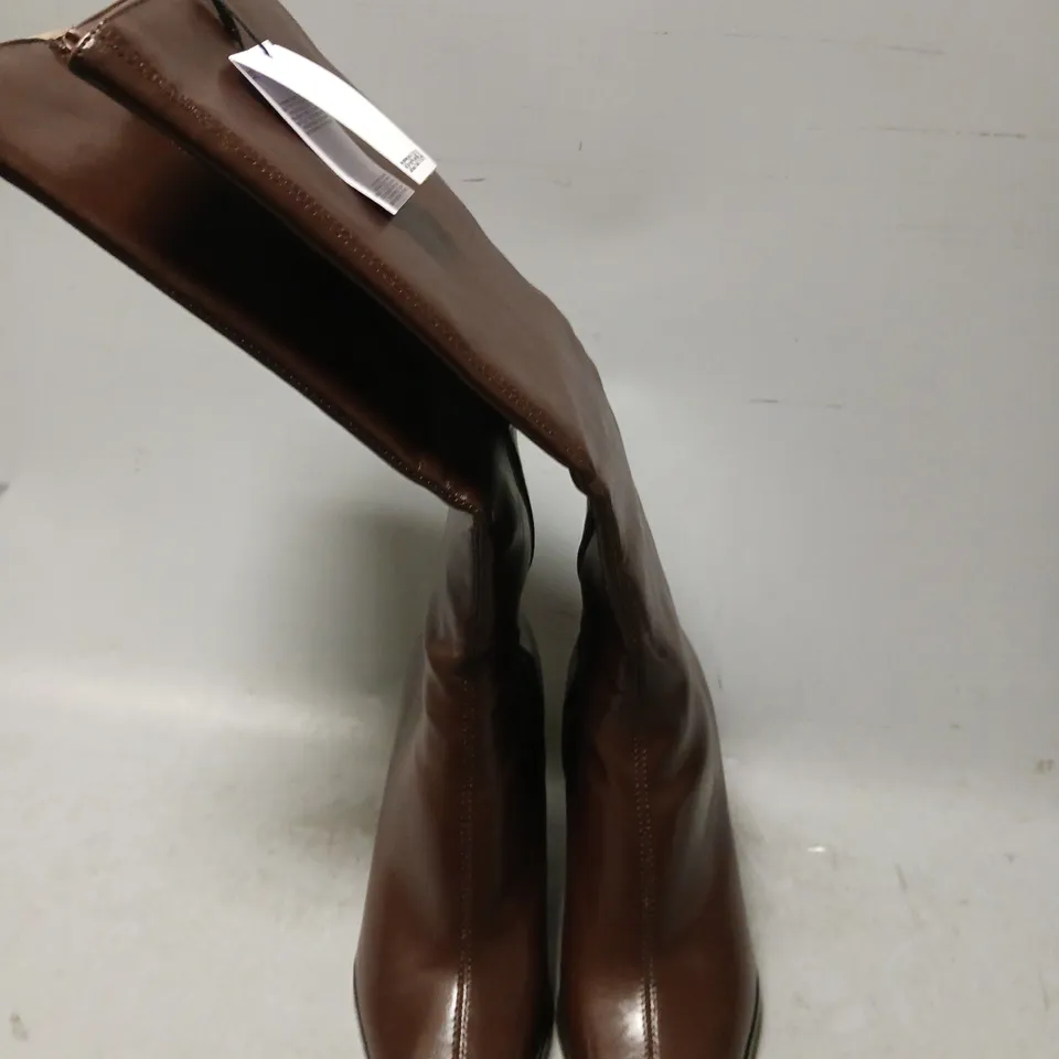 PAIR OF BERSHKA CALF BOOTS, BROWN - UK SIZE 4