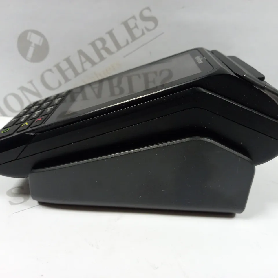 VERIFONE V240M CARD READER