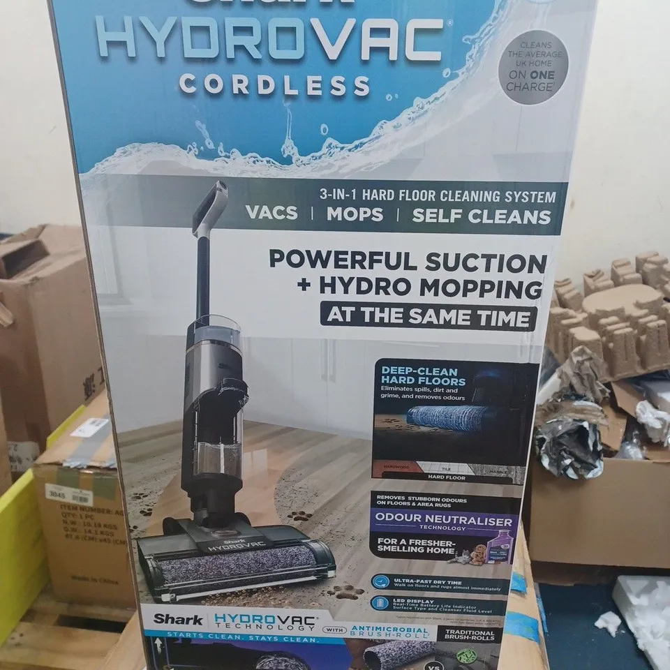 BOXED SHARK HYDROVAC HARD FLOOR WET & DRY CORDLESS CLEANER WD210UK 