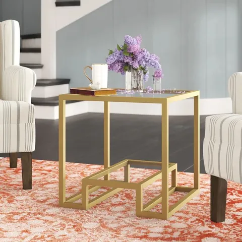 BOXED IMEL SIDE TABLE