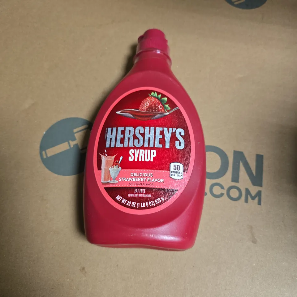 APPROXIMATELY 14 ASSORTED FOOD AND DRINK ITEMS INCLUDING APTAMIL ADVANCED AND HERSHEYS SYRUP STRAWBERRY FLAVOUR 