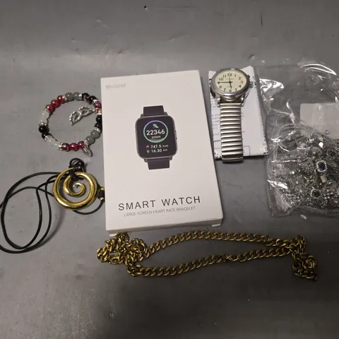 APPROXIMATELY 16 ASSORTED JEWELLERY ITEMS TO INCLUDE - WATCH , BRACELET , CHAIN ETC