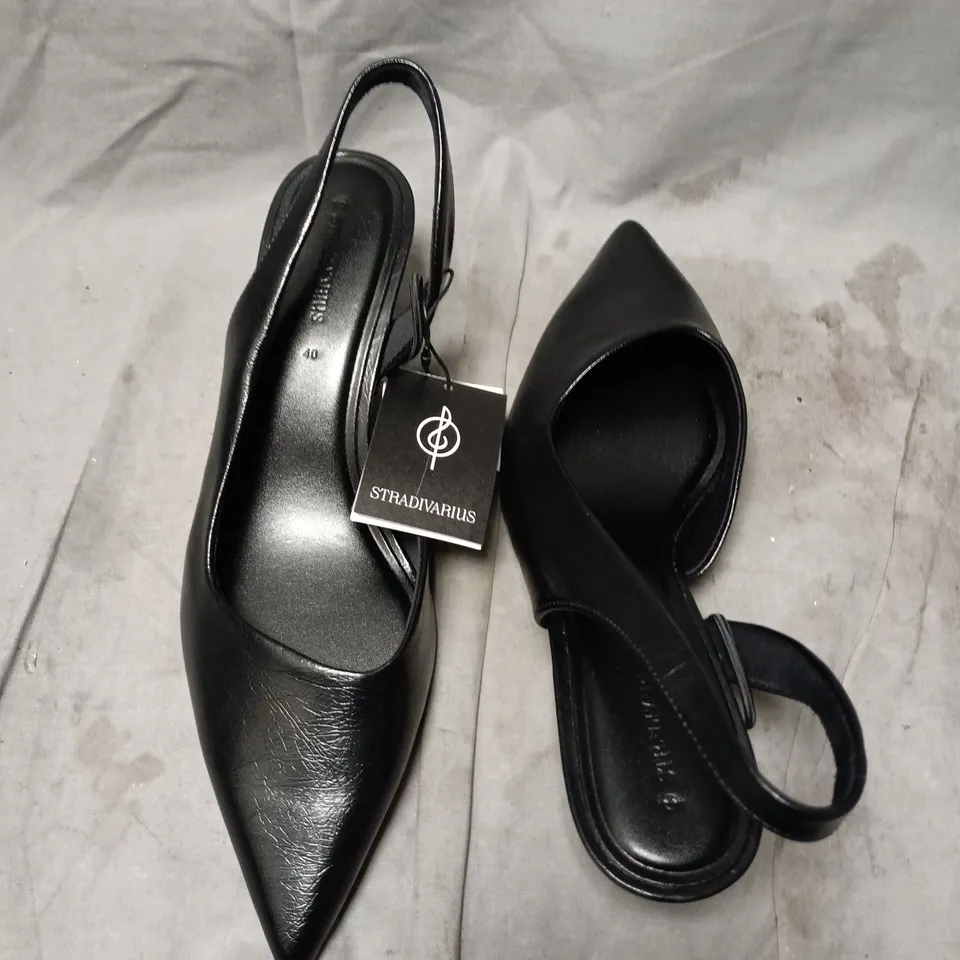 STRADIVARIUS BLACK SLINGBACK HEELS, UK 7 